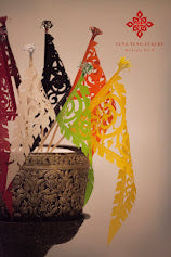 ธงช่อนำทางลายเครือเถา